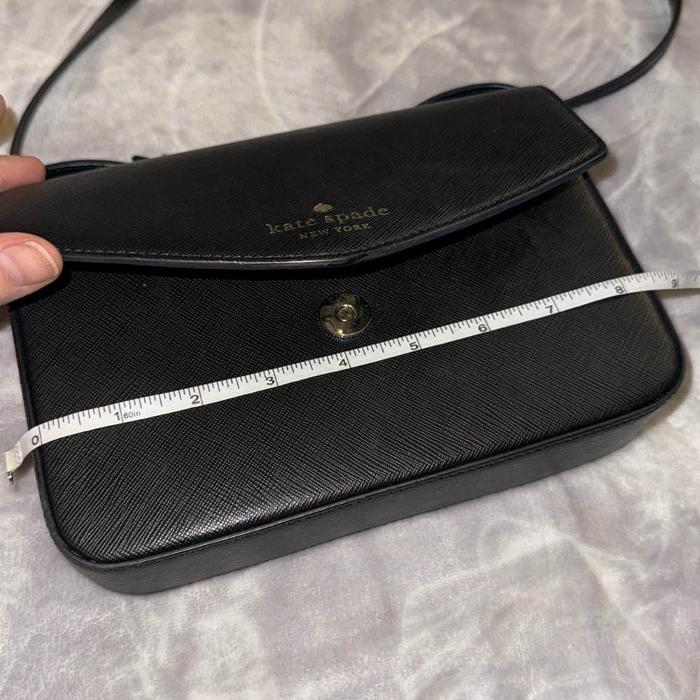 Kate Spade cross body purse. NWOT - Picture 5 of 6
